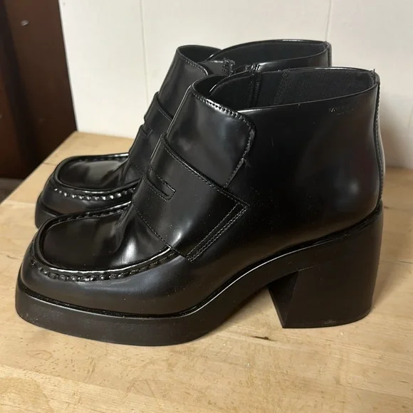 Vagabond Black Ankle Boots - Picture 4 of 15